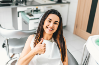 Understanding what to expect during a tooth extraction and how to get ready can significantly reduce anxiety and aid in your recovery.